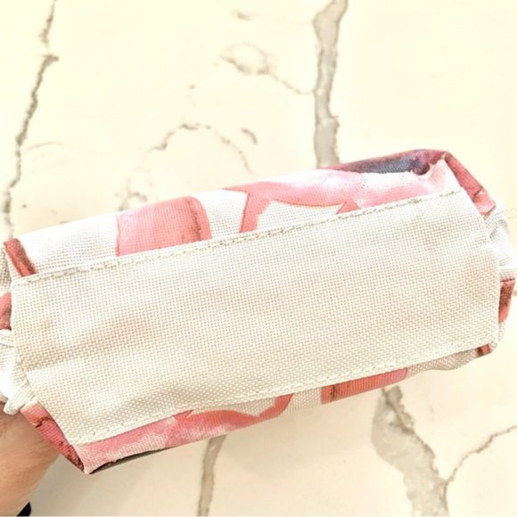 Pink White Floral Clamshell Cosmetics Makeup Bag - Picture 4 of 5